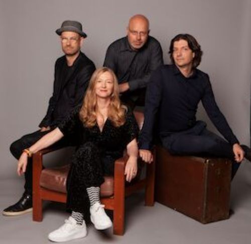 X LISA WAHLANDT & BAND - „SEEMS LIKE YESTERDAY"