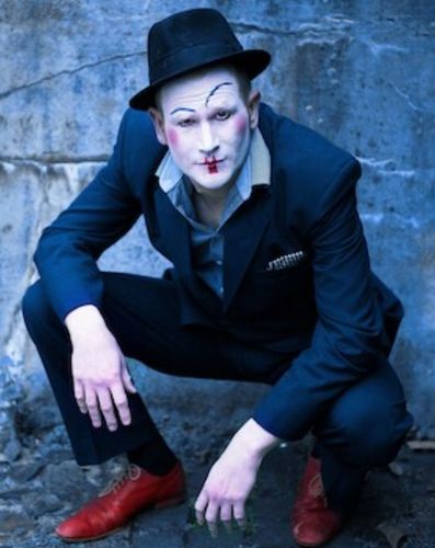 X MR. LEU WAITS - INOVATION TO THE BLUES