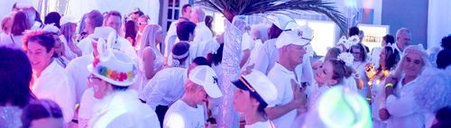 White Night Single Party – wo Münchner Herzen tanzen 🥰