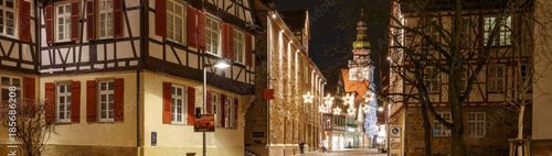 Interessenabfrage: Literarischer Weihnachtsmarkt in Kirchheim vom 4. – 14.12. Verschiedene Lesungen