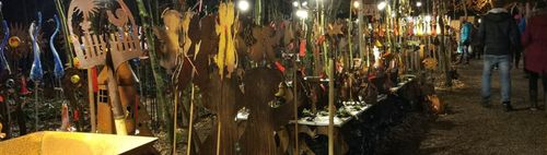 Chriskindlmarkt der kleine und nur einen Tag Krippenausstellung m. Schubladenkrippen