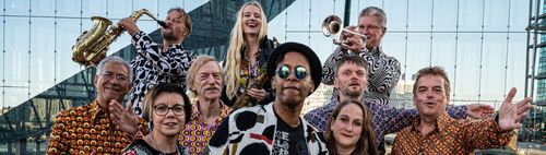 🎶 LIVE 🎶  🎸 🎷More Town SOUL Band Berlin 🎷🎸 im ARTENSCHUTZTHEATER💃🕺🏼💃🏼🕺🏼💃