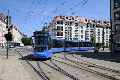 Auf Entdeckungsreise mit der Tram durch München