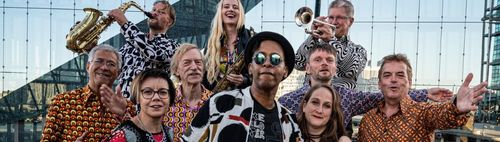 🤩 🎶 MORE TOWN SOUL BAND 🕺🏼💃🏼🕺  🎸 🎷 l i v e  🎷🎸 in der FREILICHTBÜHNE Spandau 🕺🏼💃🏼🕺