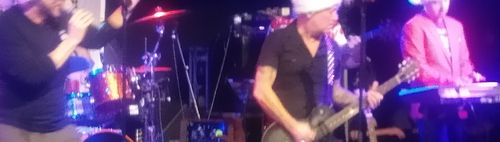 Gerry & Gary rocken das Andechser Zelt am Tollwood Sommerfestival, Eintritt frei