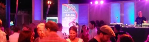 Salsa Thursday in der Half Moon Bar auf dem Tollwood, Eintritt frei!