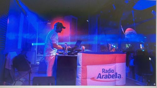 Arabella München Sommer-Disco in der Half Moon Bar EINTRITT FREI