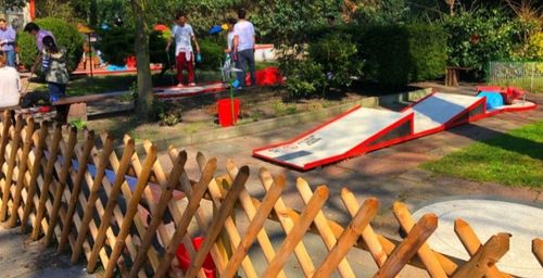 Minigolf am Schäfersee anschließend Essen im Restaurant Pferdestall