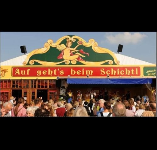 Weißwurstfrühschoppen im "Auf geht's beim Schichtl" Zelt 🍻🎉