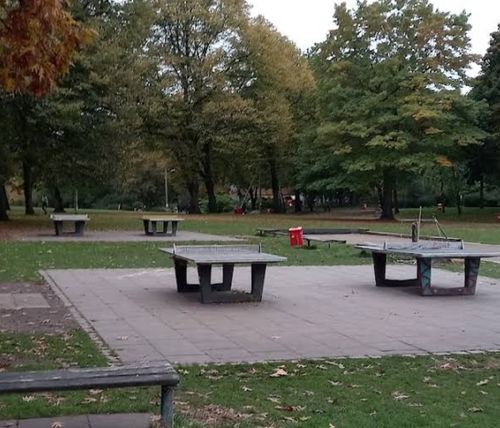 Tischtennis im Schanzenpark
