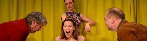 DIE HOCHZEITSREISE: Sommertheater im Schlösslgarten