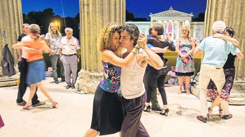 Swing tanzen am Königsplatz