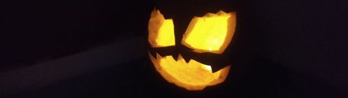 HALLOWEEN  PARTY